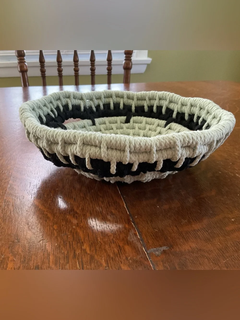 Handmade Woven Rope Basket Bowl w/ Scalloped Top – Sage Green & Black